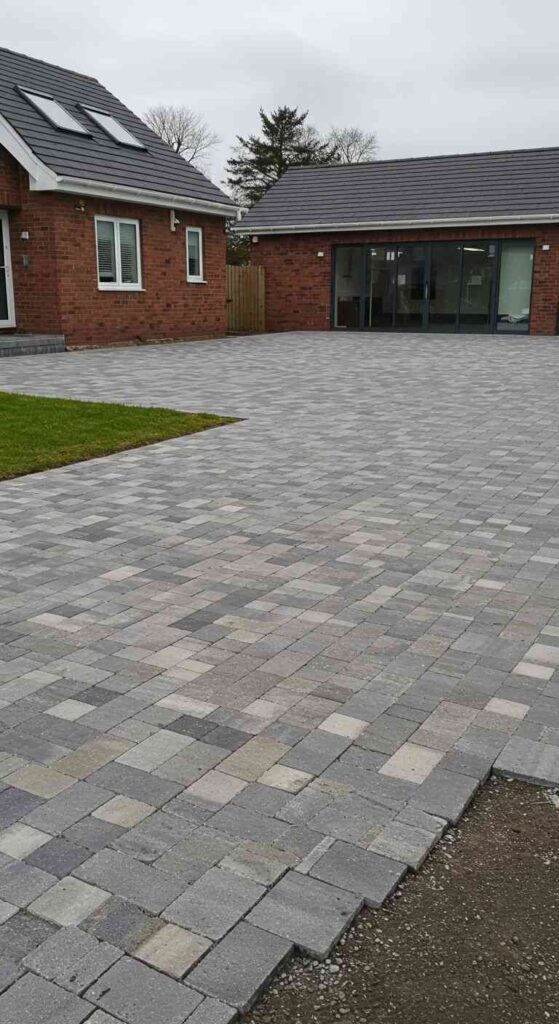 Commercial and residenatila driveway services